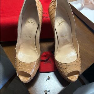 I am selling these preowned beauties!